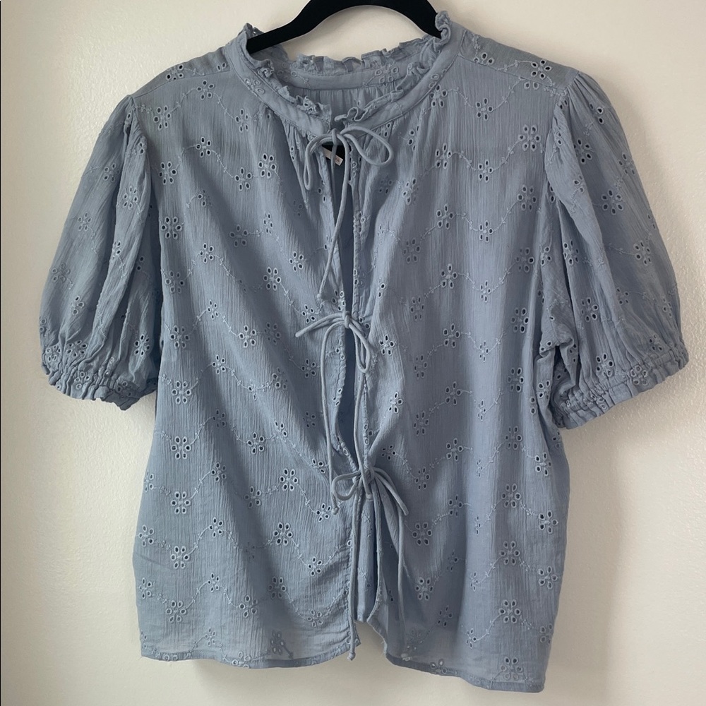 Free People Light Blue Eyelet Blouse Size S/P - Picture 5 of 7